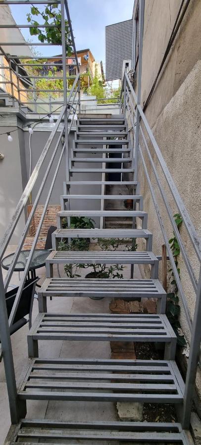 Rustaveli Apartment With Gym Tbilisi Bagian luar foto